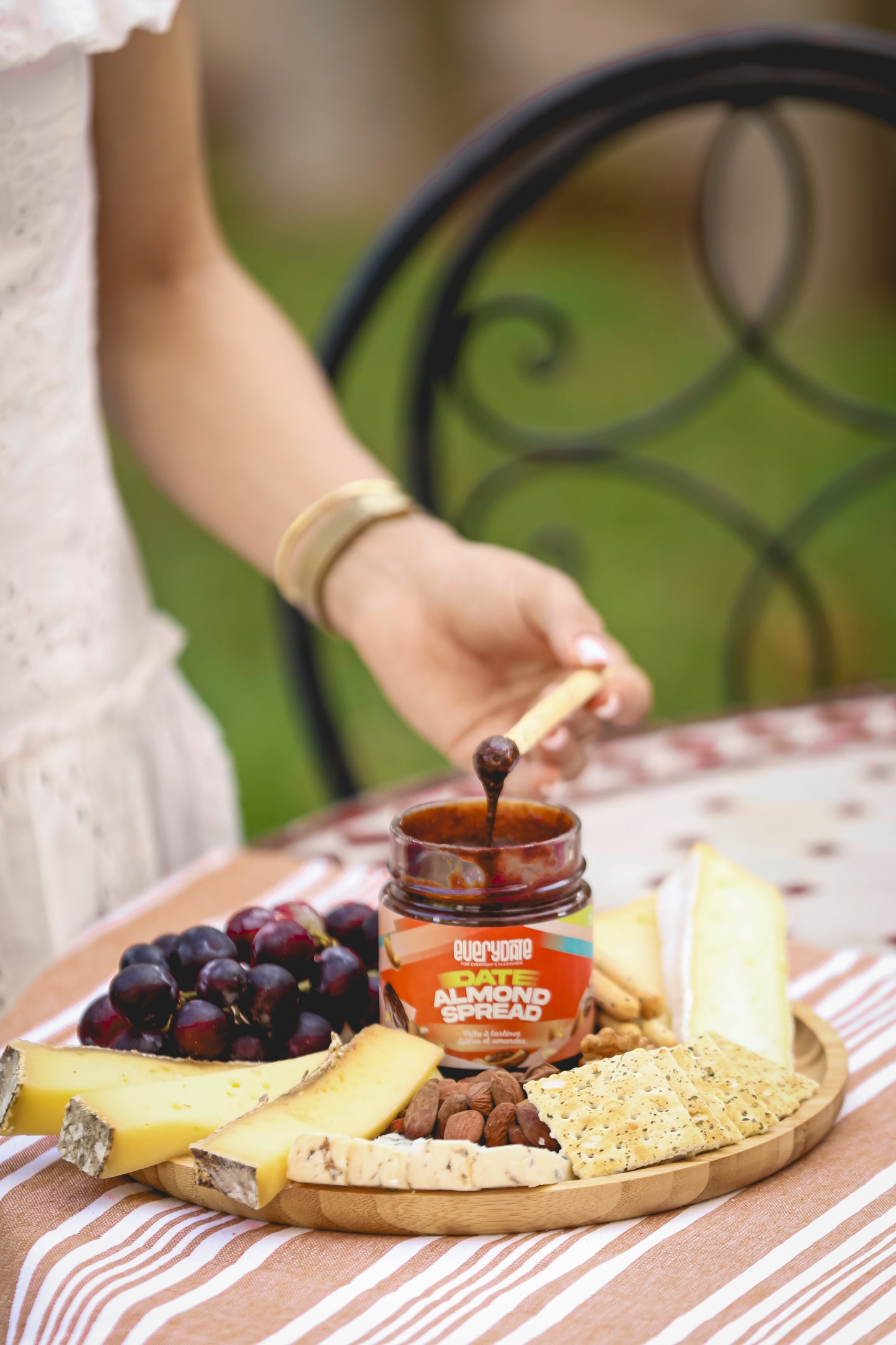 Pack Dattes Mejhoul 1 kg avec 2 Pâtes à Tartiner – Offre Spéciale